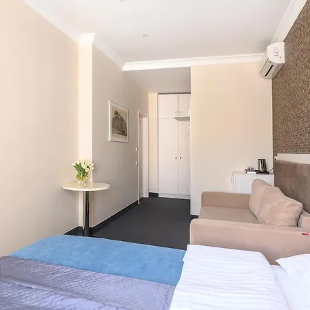 Voyage Hotel Odessa