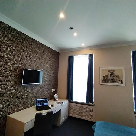 Voyage Hotel Odessa